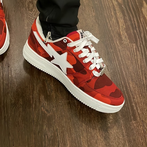 RED CAMO BAPE STA LOW                                   GREAT CONDITION - Picture 4 of 9